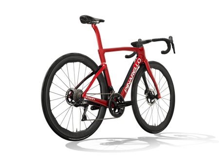 Rower szosowy Pinarello Dogma F 2026 Dura Ace Di2  - STARRY RED