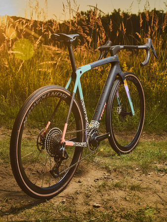 Rower gravel Trek Checkmate SLR 9 AXS  SRAM RED AXS 1x13 -  X Topo Designs Collab