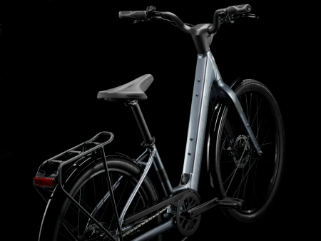 Rower elektryczny Trek Verve+ 1 LT o niskim przekroku Galactic Grey 2026