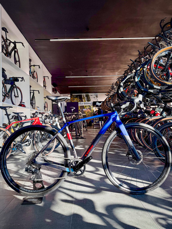 Rower gravel Trek Checkpoint SL 6 AXS Gen 3 - Demo -  Matte Hex Blue/Marianas Blue 2025