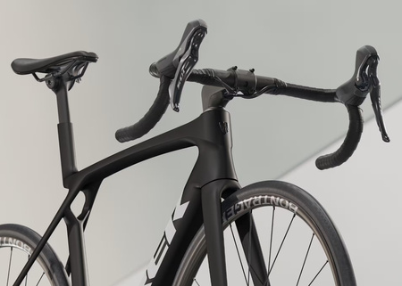 Rower szosowy Trek Madone SL 5 Gen 8 2025