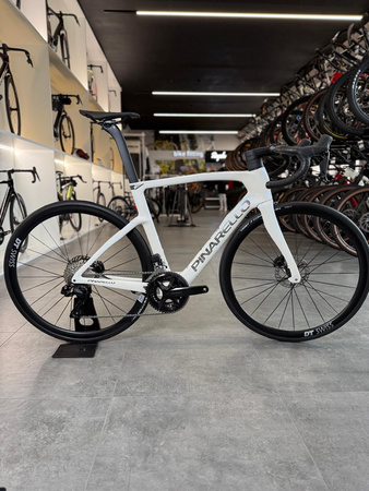 Rower szosowy Pinarello F3 - Shimano 105 Di2 2x12 DT SWISS A1800 30DB SPLINE