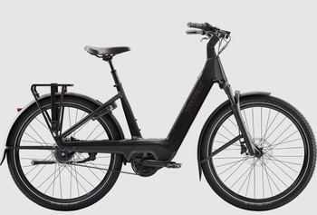 Charter+ 4 o niskim przekroku z piastą Nexus 5 i napędem pasowym oraz akumulatorem 540 Wh