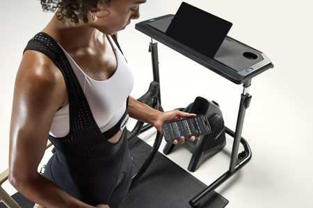 Trenażer WAHOO KICKR CORE 2 NEW