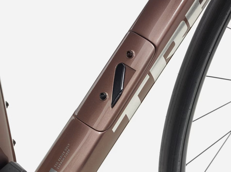 Rower Trek Domane SL 5 Gen 4  Dark Star to Bronze Age Fade 2026
