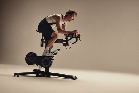 Rower WAHOO KICKR BIKE PRO
