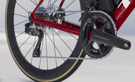 Trek Madone SLR 7 Gen. 8 Crystalline - Viper Red 2026