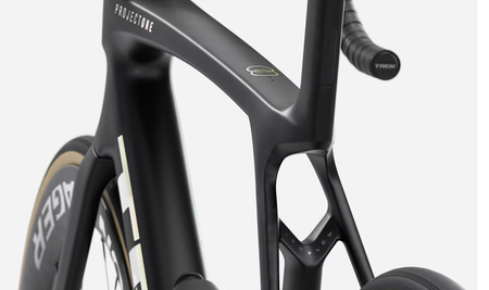 Rower szosowy Trek Madone SLR 7 Gen. 8 Matte Deep Smoke 2026