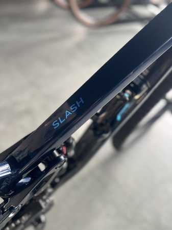 Rower gorski Trek Slash 8 Gen 6  Marianas Blue