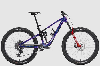 Rower górski Trek Gloss Dark Carmine/Matte Trek Black 2026