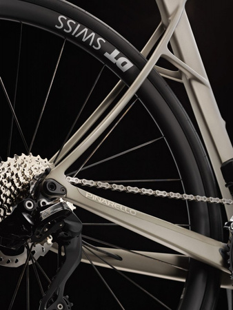 Rower szosowy Pinarello X3 - 105 Di2 2x12