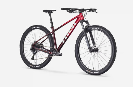 Rower górski Trek Marlin 7 Gen 3 - Fury Red/Lithium Grey Fade 2026