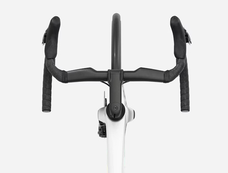 Rower szosowy Madone SL 7 Gen 8 Gloss Crystal White/Matte Deep Smoke