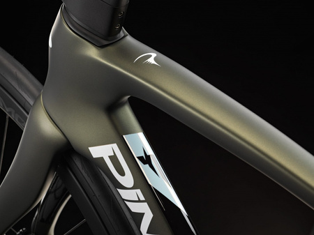 Rower szosowy Pinarello F5 - 105 Di2 Model 2026 