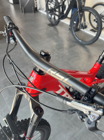 Rower Górski Trek Slash 9.9 XTR DEMO