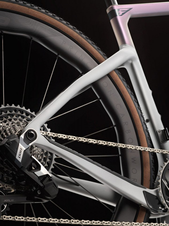 Rower Gravel Pinarello Dura Ace Di2 2x12 PRINCETON GRIT 4540 