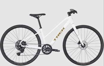 Rower Trek FX 2 o średnim przekroku Gen 4  CRYSTAL WHITE 2026