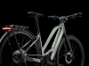 Rower elektryczny Trek FX+ 7 o średnim przekroku  Lichen Green Gloss 2026