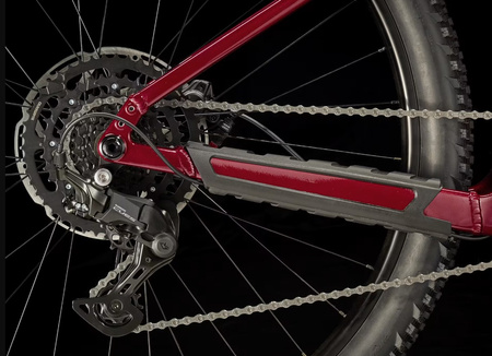 Trek Marlin+ 6 kolor: Crimson 2025