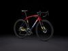Rower szosowy Trek Domane SLR 6 Gen 4 Metallic Red Smoke to Blue Smoke Fade; koła: Aeolus Elite 35