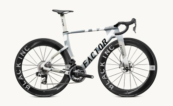 Rower szosowy Factor ONE - Nimbus Grey - SRAM Red z pomiarem mocy