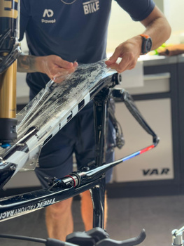 Usługa Oklejania rowerów folią PPF - oklejanie całościowe ok. 95% 